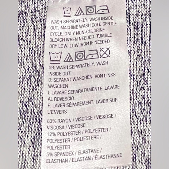 AnyBody Brushed Hacci Cold-Shoulder Top. Gray. Size 2X. - Picture 8 of 12